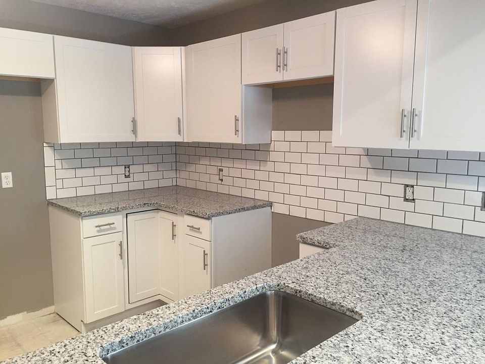 1st image of 7214 La Vista Dr