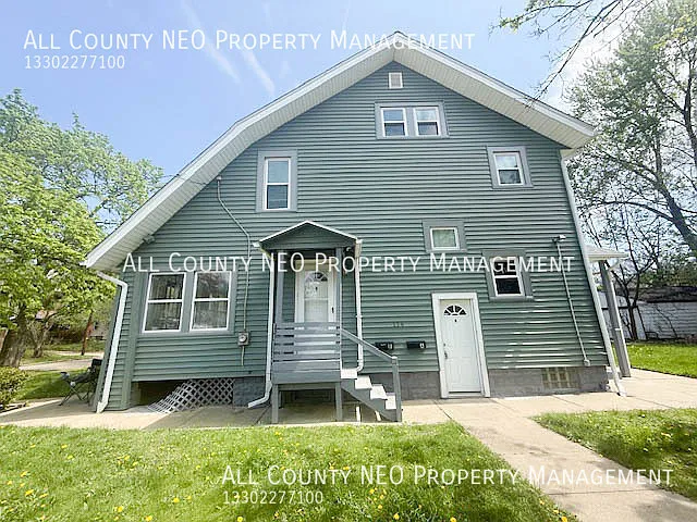 126 E Mapledale Ave #B — Photo 2