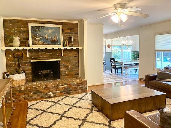 Hearth room