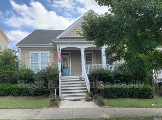 605 Skygrove Dr, Holly Springs, NC 27540