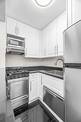 Rented by REAL New York | media 1