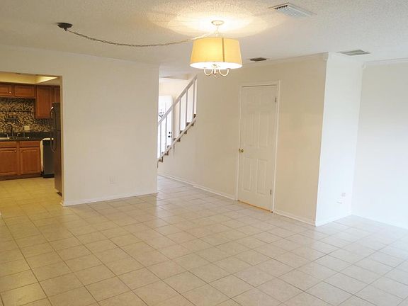5th image of 1038 Ashley Ave
