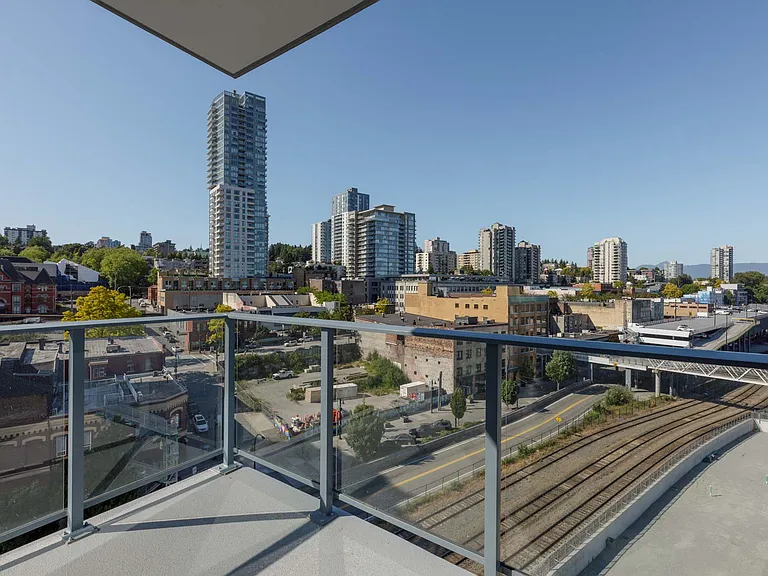 660 Quayside Dr #703 — Photo 15