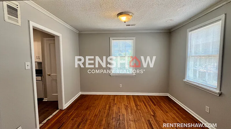 3 bed, 1.5 bath, 1011 sqft, $875 — Photo 4