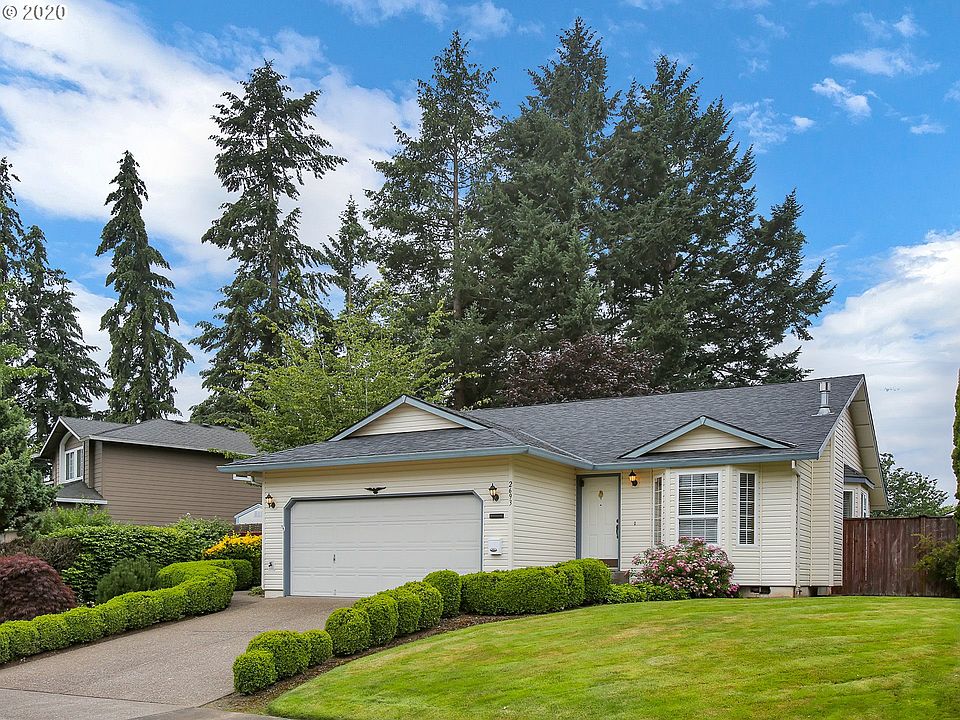 1st image of 2693 NE 3rd Ct