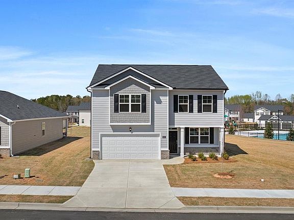 3rd image of 410 Teamon Pointe Dr