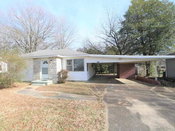 4064 Roseland Dr, Milan, TN 38358