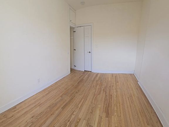 5th image of 13209 Maple Ave #23D