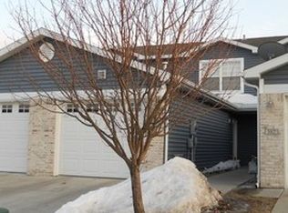 578 Pointe Ct SW, Rochester, MN 55902