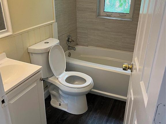 4th image of 6729 Torlina Dr