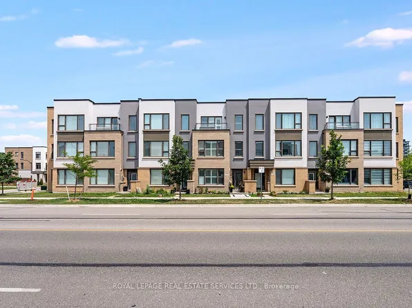 3041 Ernest Appelbe Blvd, Oakville, ON L6H 0L7