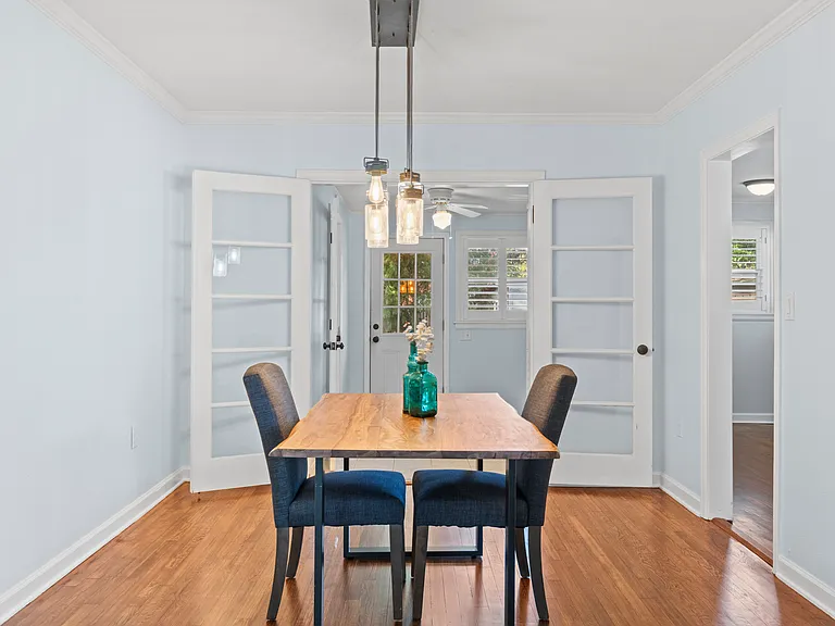 1812 E Avery St — Photo 5