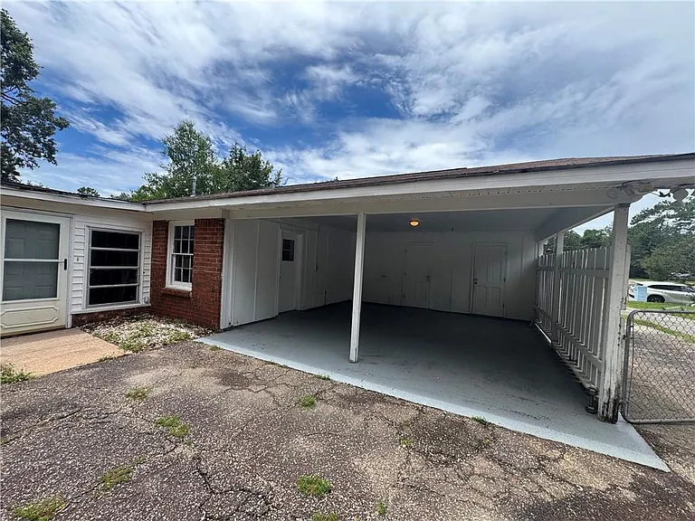 1054 Gallen Ct — Photo 32
