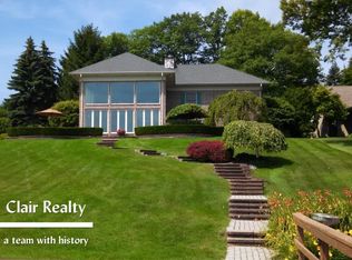 1603 N River Rd, Saint Clair, MI 48079