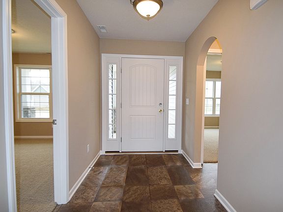 4th image of 15028 Whitaker Dr