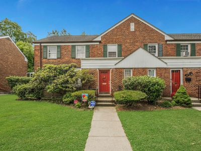 118 Robins Road #118, New Rochelle, NY, 10801