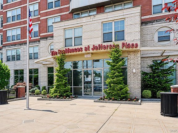 2nd image of 300 Mamaroneck Avenue #419