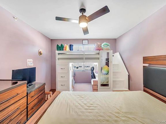 4th image of 10314 Rockaway Beach Boulevard #2B