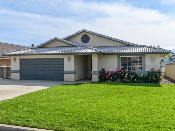 13455 Anchor Dr, Victorville, CA 92395