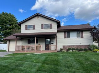 29 Gaymore Rd, Port Jefferson Station, NY 11776