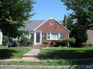 42 Van Reyper Pl, Belleville, NJ 07109