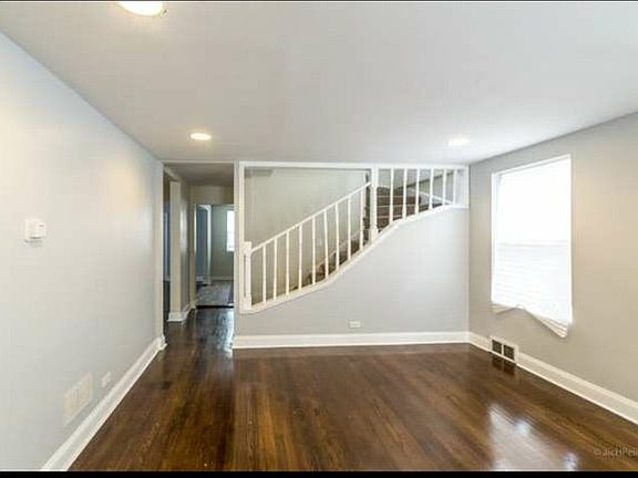 2nd image of 9212 S Wentworth Ave