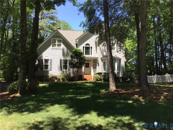 2312 Victoria Crossing Ln, Midlothian, VA 23113
