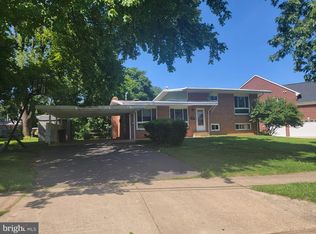 1622 Macon St, Mc Lean, VA 22101