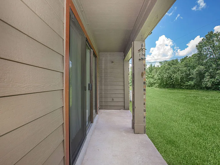 REGENCY PLACE APARTMENTS — Photo 26