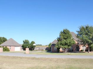 19 NW Pleasant View Rdg, Lawton, OK 73505