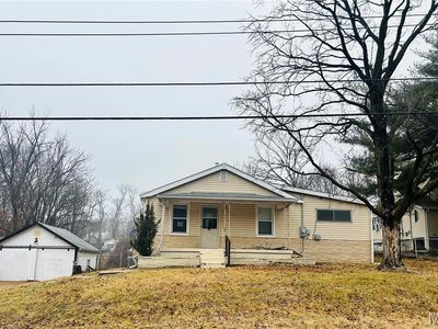 10719 Thorpe Ave, Saint Louis, MO, 63114