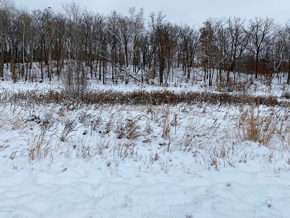 2nd image of 1487 Michigan Ave