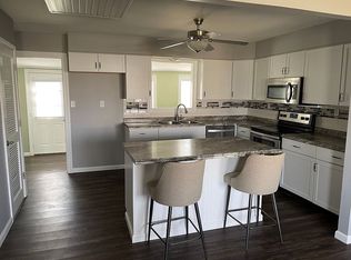 208 Weber Dr, Eureka, MO 63025
