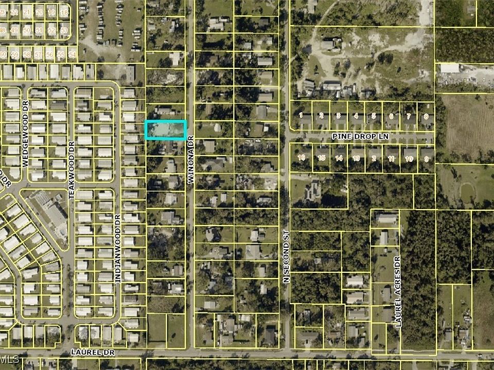 2nd image of 2811 Winona Dr