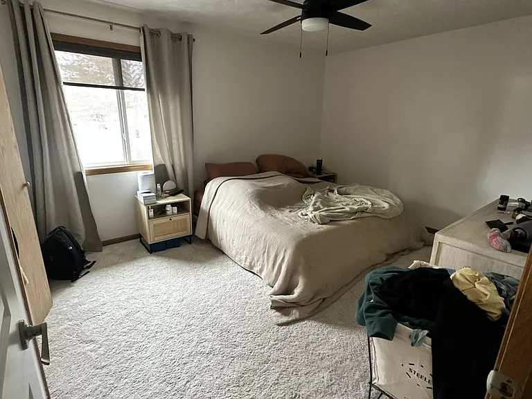 Upstairs Mater Bedroom