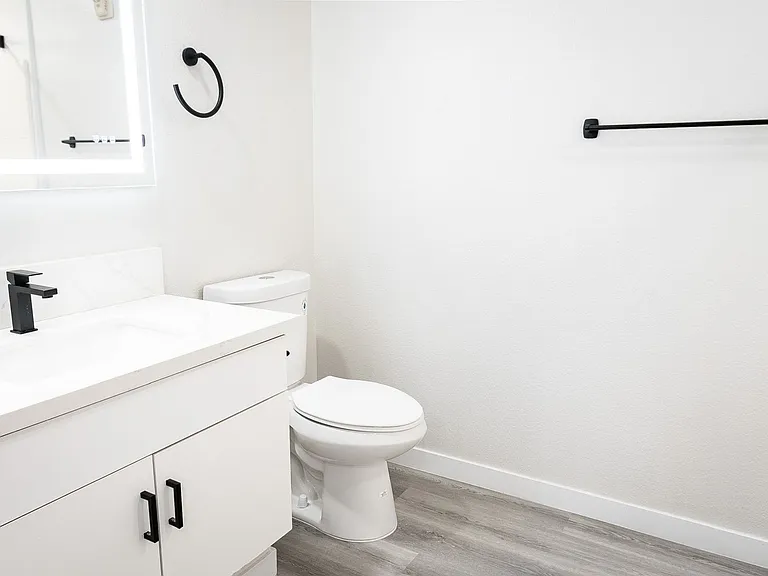2820 Sawtelle Blvd — Photo 20