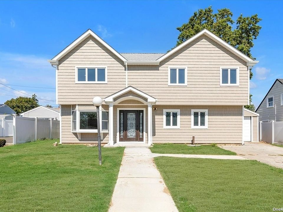 1st image of 71 Crescent Ln