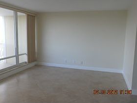 5th image of 4020 Galt Ocean Dr APT 307