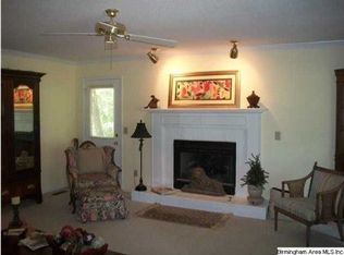 1115 Independence Dr, Alabaster, AL 35007