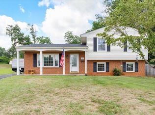 1029 Anchor Dr, Roanoke, VA 24012