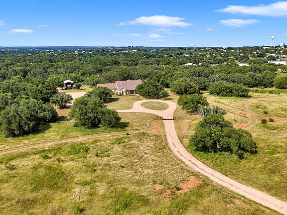 2nd image of 627 Ranch Road 2323