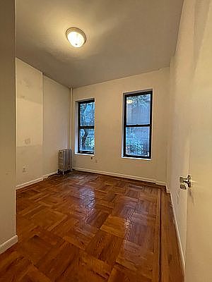 4th image of 408 W 56th St #2A