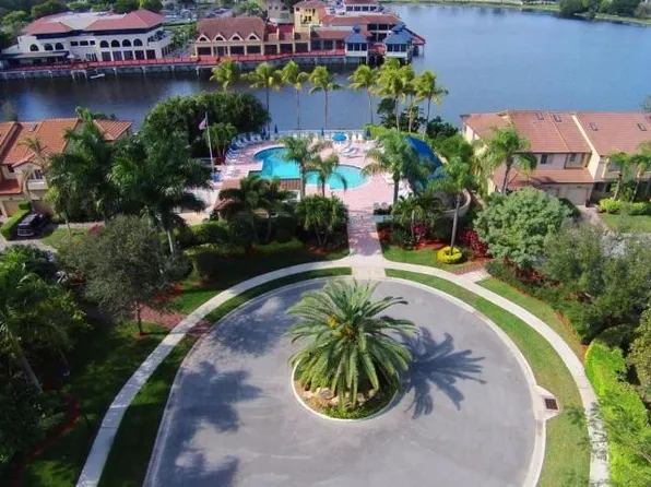 6584 Via Regina, Boca Raton, FL