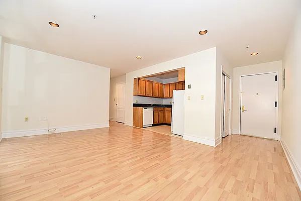 Rented by Keller Williams NYC | media 26