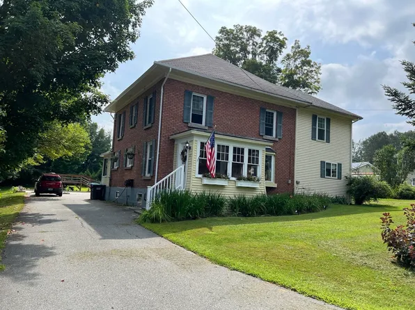 67 Highland Avenue, Derby, VT 05830