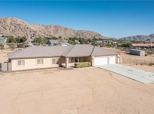 17081 Llanto Rd, Apple Valley, CA 92307