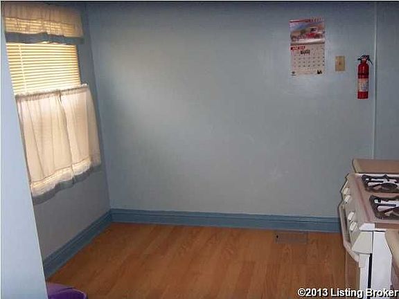 3rd image of 1239 Milton St