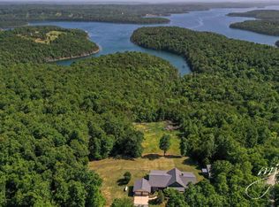 448 McCracken Ridge Rd, Mountain Home, AR 72653