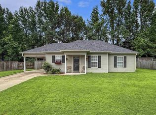 105 Lucy Ln, Ward, AR 72176