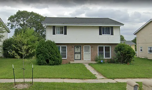 6470-6472 N 107th St Photo 1